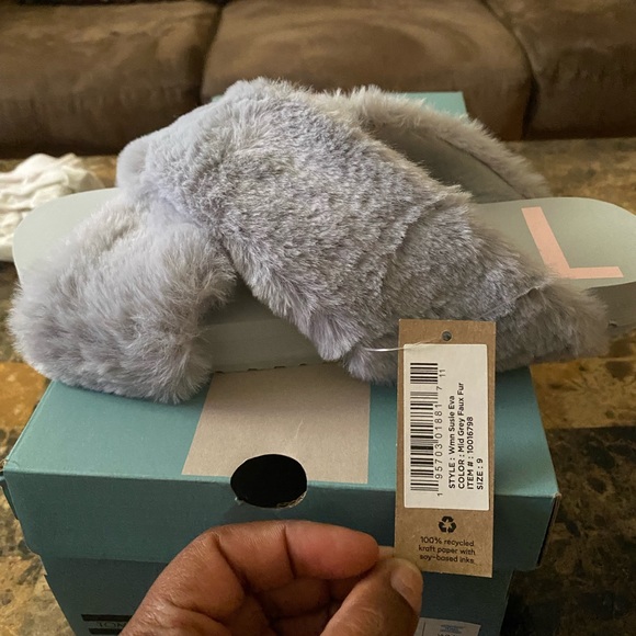 Slide In - Picture 4 of 9